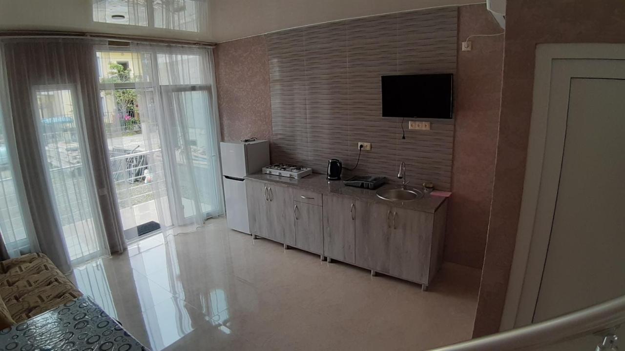 Apartment Imeri Ureki Bagian luar foto