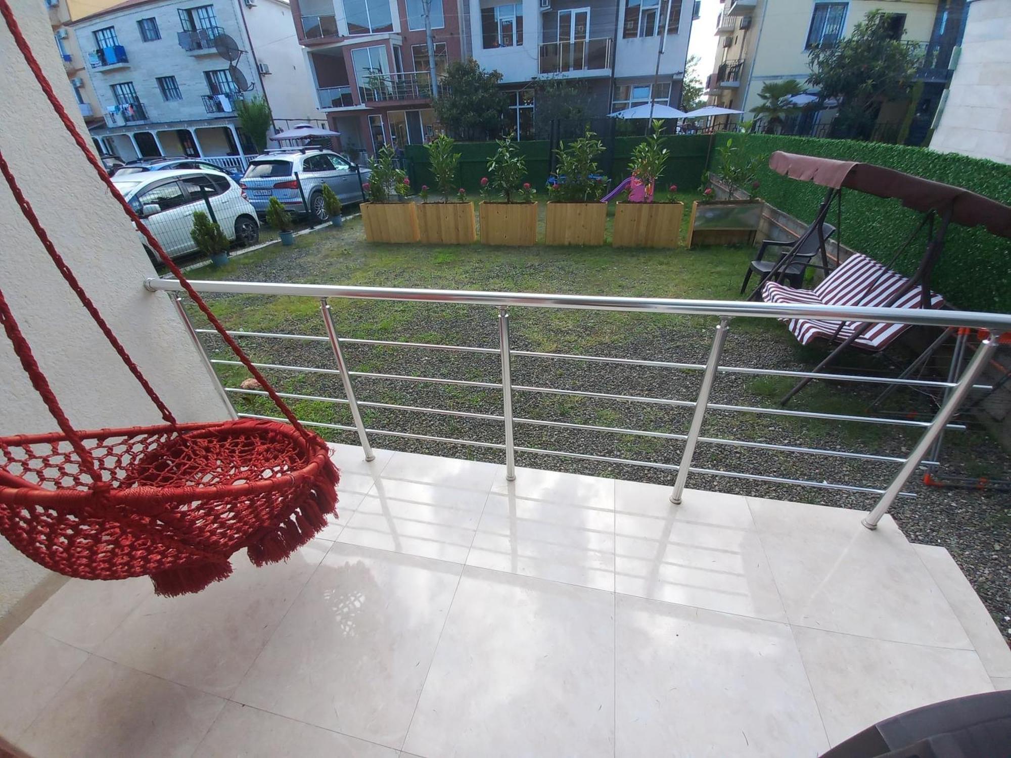 Apartment Imeri Ureki Bagian luar foto